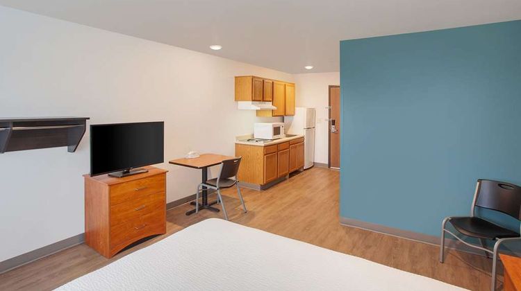 WoodSpring Suites Harlingen Room