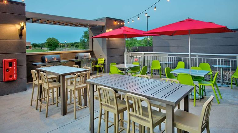 <b>Home2 Suites by Hilton Wichita Falls Restaurant</b>. Images powered by <a href="https://iceportal.shijigroup.com/" title="IcePortal" target="_blank">IcePortal</a>.