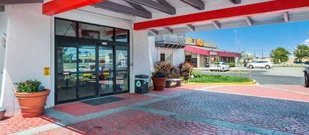 Americas Best Value Inn Denver Exterior