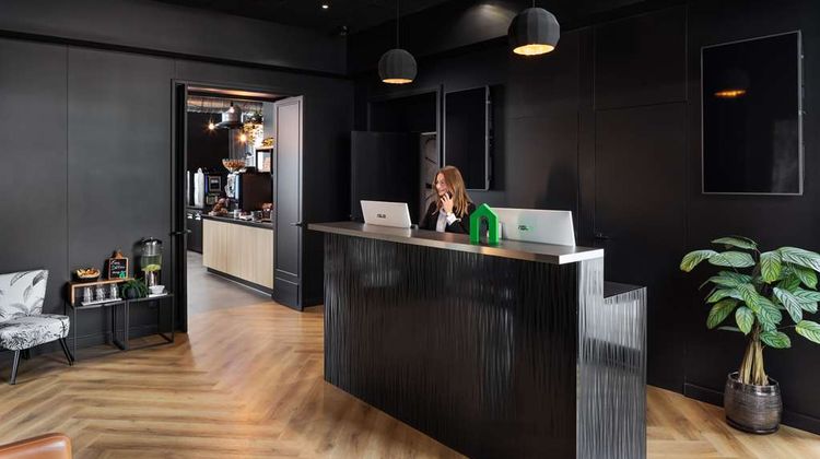 Hotel Campanile Caen Centre Gare Lobby