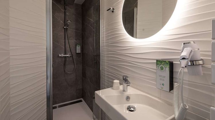 Hotel Campanile Caen Centre Gare Room