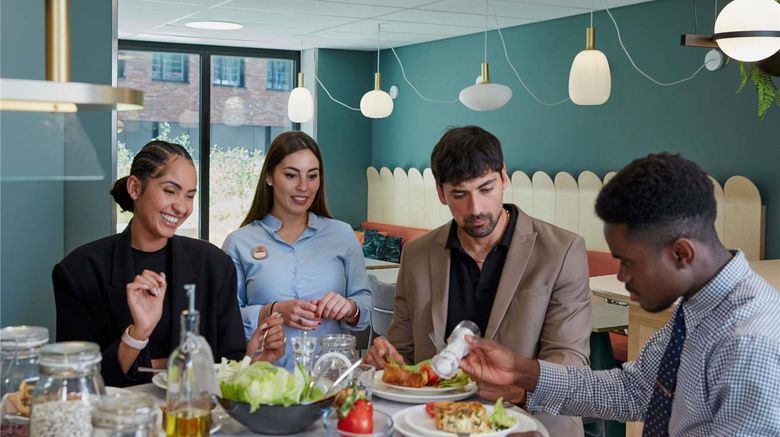 <b>Adagio Access Brussels Delta Restaurant</b>. Images powered by <a href="https://iceportal.shijigroup.com/" title="IcePortal" target="_blank">IcePortal</a>.