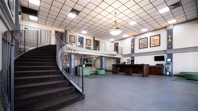 Americas Best Value Inn & Suites Lobby