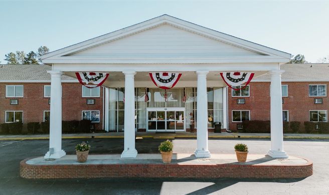 Americas Best Value Inn & Suites Exterior