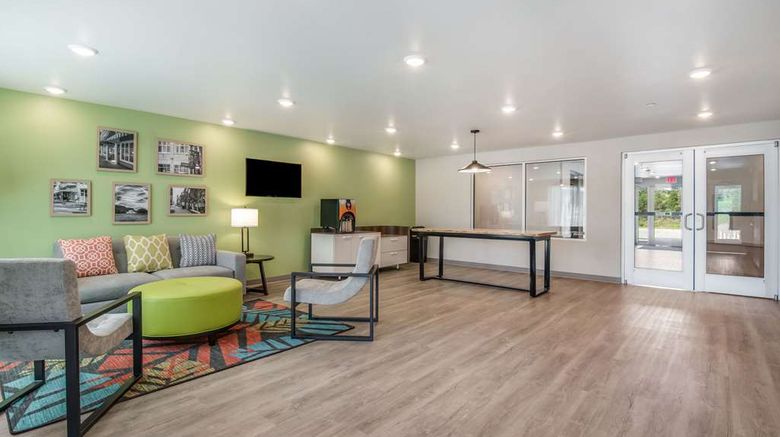 <b>WoodSpring Suites Fort Mill Lobby</b>. Images powered by <a href="https://iceportal.shijigroup.com/" title="IcePortal" target="_blank">IcePortal</a>.