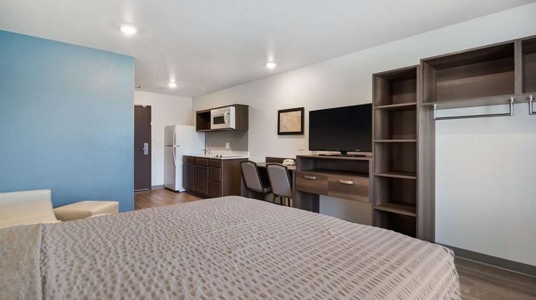 <b>WoodSpring Suites Fort Mill Room</b>. Images powered by <a href="https://iceportal.shijigroup.com/" title="IcePortal" target="_blank">IcePortal</a>.
