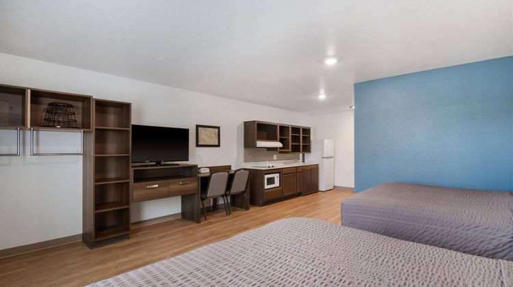WoodSpring Suites Fort Mill Room