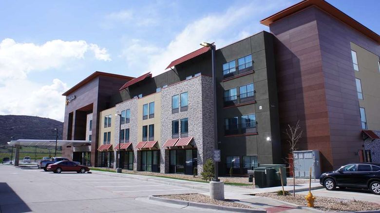 <b>La Quinta Inn & Sts by Wyndham Littleton Exterior</b>. Images powered by <a href="https://iceportal.shijigroup.com/" title="IcePortal" target="_blank">IcePortal</a>.
