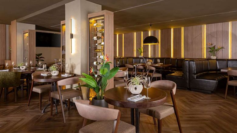 <b>Radisson Hotel Ulyanovsk Restaurant</b>. Images powered by <a href="https://iceportal.shijigroup.com/" title="IcePortal" target="_blank">IcePortal</a>.