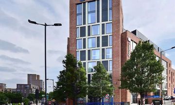 Travelodge Plus London Manor House