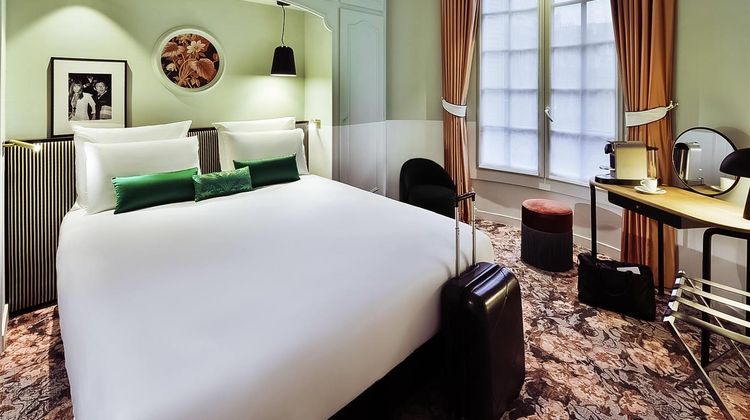 Mercure Gare de Lyon Opera Bastille Room