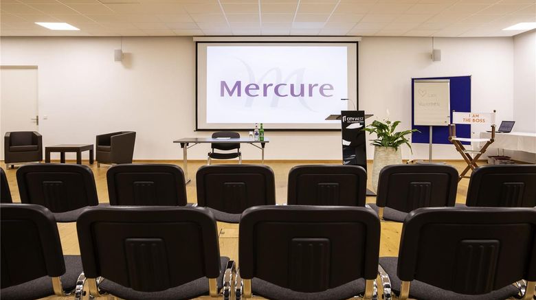 <b>Mercure City West Chur Meeting</b>. Images powered by <a href="https://iceportal.shijigroup.com/" title="IcePortal" target="_blank">IcePortal</a>.