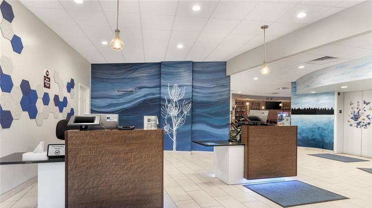 Best Western Plus Wausau Tower Inn Lobby