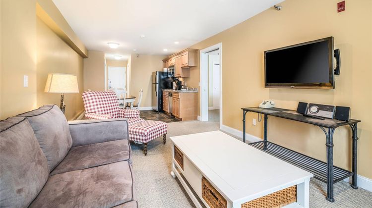 The Valley Inn Ascend Hotel Coll Suite
