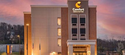 Comfort Inn and Suites Harrisonburg Exterior