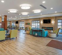Comfort Inn and Suites Harrisonburg Lobby