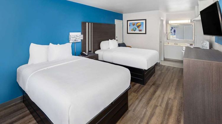 Baymont by Wyndham Selma Suite