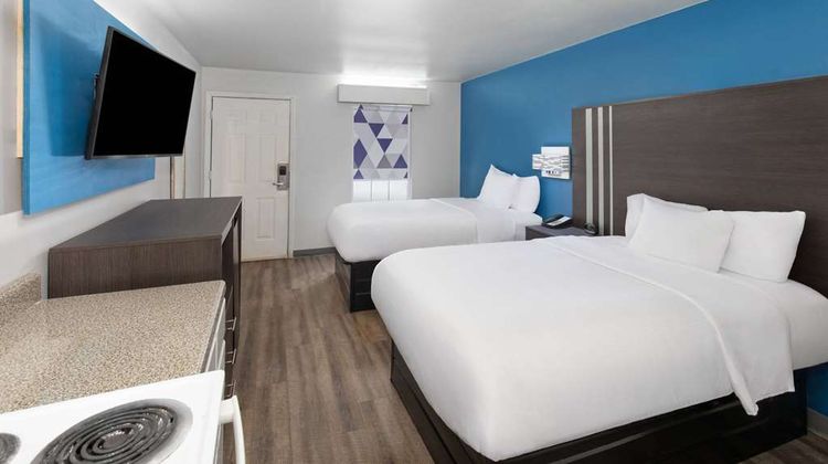 Baymont by Wyndham Selma Suite