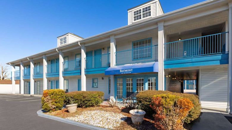 <b>Baymont by Wyndham Selma Exterior</b>. Images powered by <a href="https://iceportal.shijigroup.com/" title="IcePortal" target="_blank">IcePortal</a>.