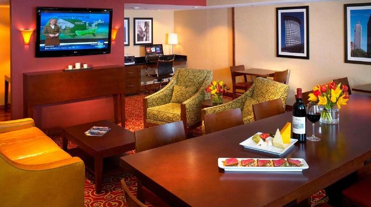 Wyndham Cleveland Airport Restaurant