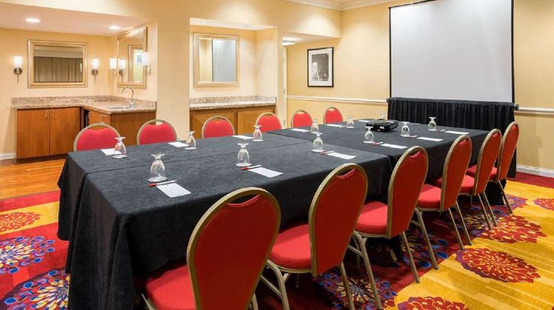 <b>Wyndham Cleveland Airport Meeting</b>. Images powered by <a href="https://iceportal.shijigroup.com/" title="IcePortal" target="_blank">IcePortal</a>.