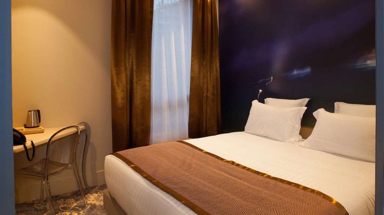 Hotel Sixteen Montrouge Room