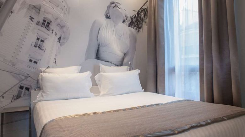 <b>Hotel Sixteen Montrouge Room</b>. Images powered by <a href="https://iceportal.shijigroup.com/" title="IcePortal" target="_blank">IcePortal</a>.
