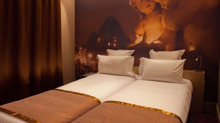 Hotel Sixteen Montrouge Room