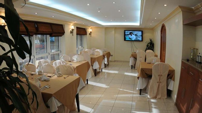 <b>The Uptown Apartments Abu Dhabi Restaurant</b>. Images powered by <a href="https://iceportal.shijigroup.com/" title="IcePortal" target="_blank">IcePortal</a>.