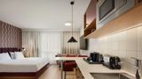 Hyatt House Paris Charles de Gaulle Airp Room