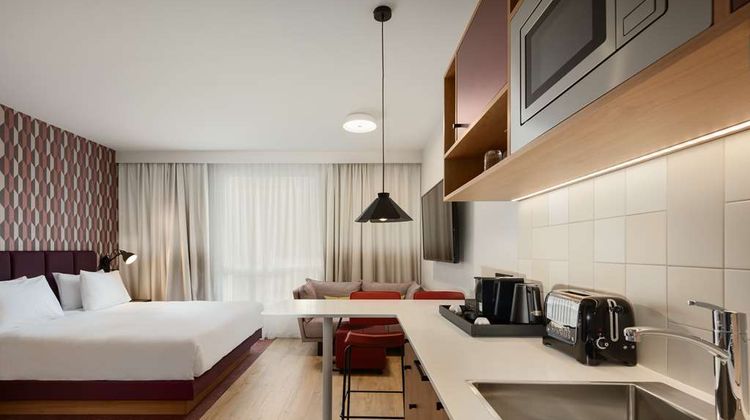 Hyatt House Paris Charles de Gaulle Airp Room