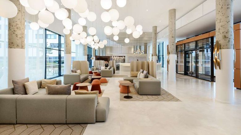 <b>Hyatt Place Paris Charles De Gaulle Lobby</b>. Images powered by <a href="https://iceportal.shijigroup.com/" title="IcePortal" target="_blank">IcePortal</a>.