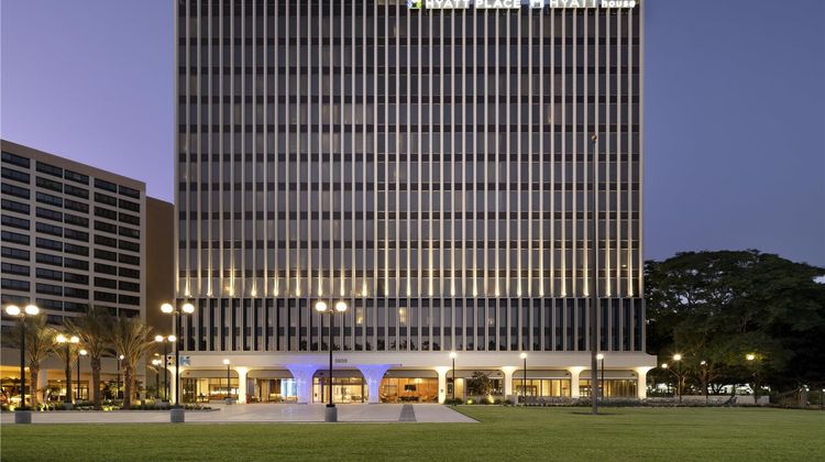 Hyatt House LAX Century Blvd Exterior