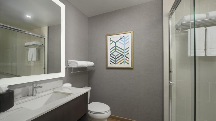 Hyatt House LAX Century Blvd Room