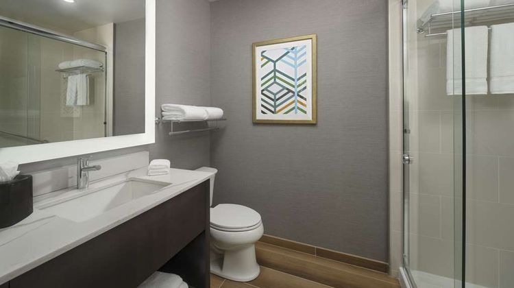 Hyatt Place LAX Century Blvd Room