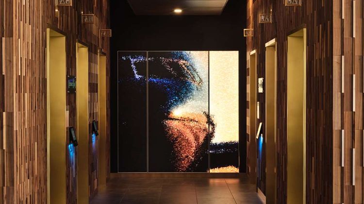 Hyatt Place LAX Century Blvd Lobby