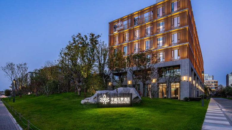 <b>Grand Wuji Hotel Exterior</b>. Images powered by <a href="https://iceportal.shijigroup.com/" title="IcePortal" target="_blank">IcePortal</a>.