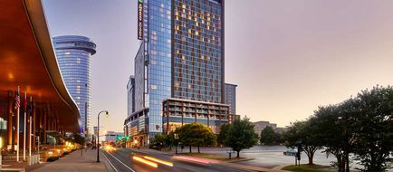 Embassy Suites Nashville Downtown Exterior