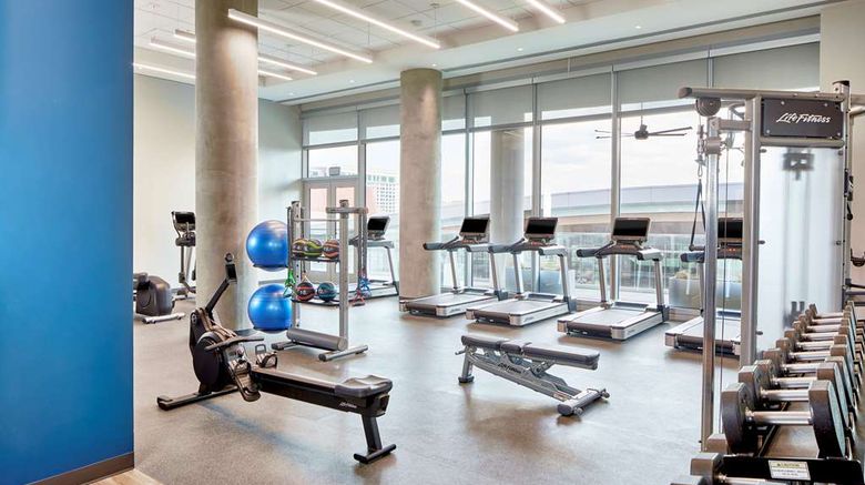 <b>Embassy Suites Nashville Downtown Health</b>. Images powered by <a href="https://iceportal.shijigroup.com/" title="IcePortal" target="_blank">IcePortal</a>.