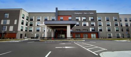 Hampton Inn North Attleboro Exterior