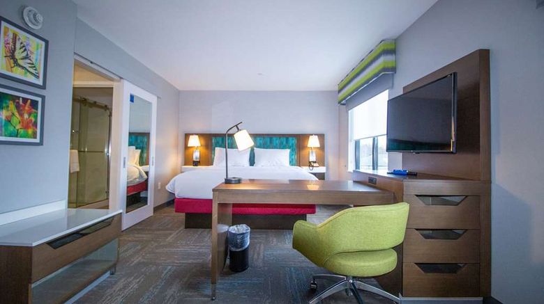 <b>Hampton Inn North Attleboro Room</b>. Images powered by <a href="https://iceportal.shijigroup.com/" title="IcePortal" target="_blank">IcePortal</a>.