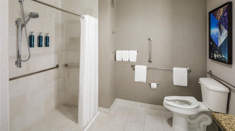 DoubleTree by Hilton Denver Intl Airport Room