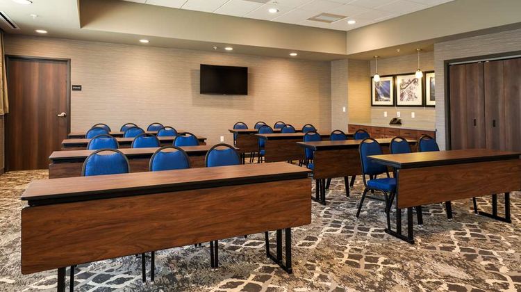 Hampton Inn and Suites Aurora Meeting