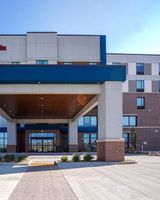 Hampton Inn and Suites Aurora