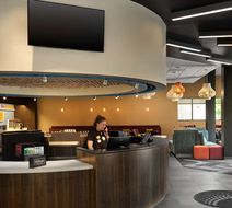 Tru by Hilton Indianapolis Downtown Lobby