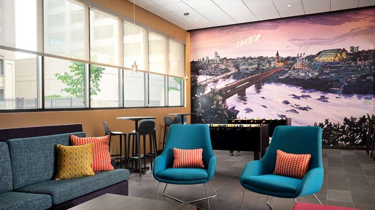 Tru by Hilton Indianapolis Downtown Lobby