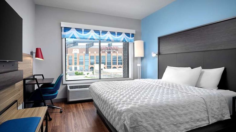<b>Tru by Hilton Indianapolis Downtown Room</b>. Images powered by <a href="https://iceportal.shijigroup.com/" title="IcePortal" target="_blank">IcePortal</a>.
