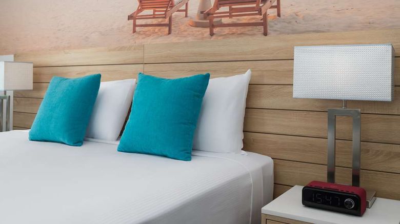<b>Rydges Gold Coast Airport Room</b>. Images powered by <a href="https://iceportal.shijigroup.com/" title="IcePortal" target="_blank">IcePortal</a>.