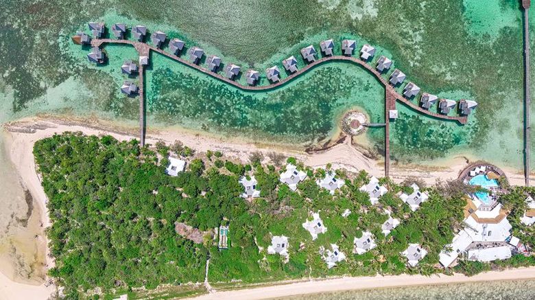 <b>DoubleTree by Hilton Noumea Ilot Maitre Exterior</b>. Images powered by <a href="https://iceportal.shijigroup.com/" title="IcePortal" target="_blank">IcePortal</a>.