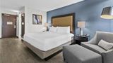 <b>DoubleTree by Hilton Raleigh Midtown Room</b>. Images powered by <a href="https://iceportal.shijigroup.com/" title="IcePortal" target="_blank">IcePortal</a>.